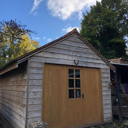 Cosy 1 Bedroom Country Lodge With Free Parking Watlington  Екстер'єр фото